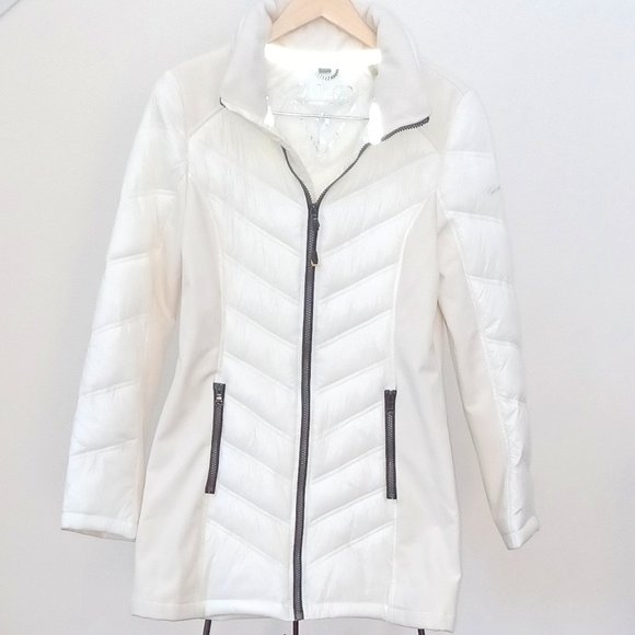 Guess White Puffer Coat with hood - Picture 1 of 7